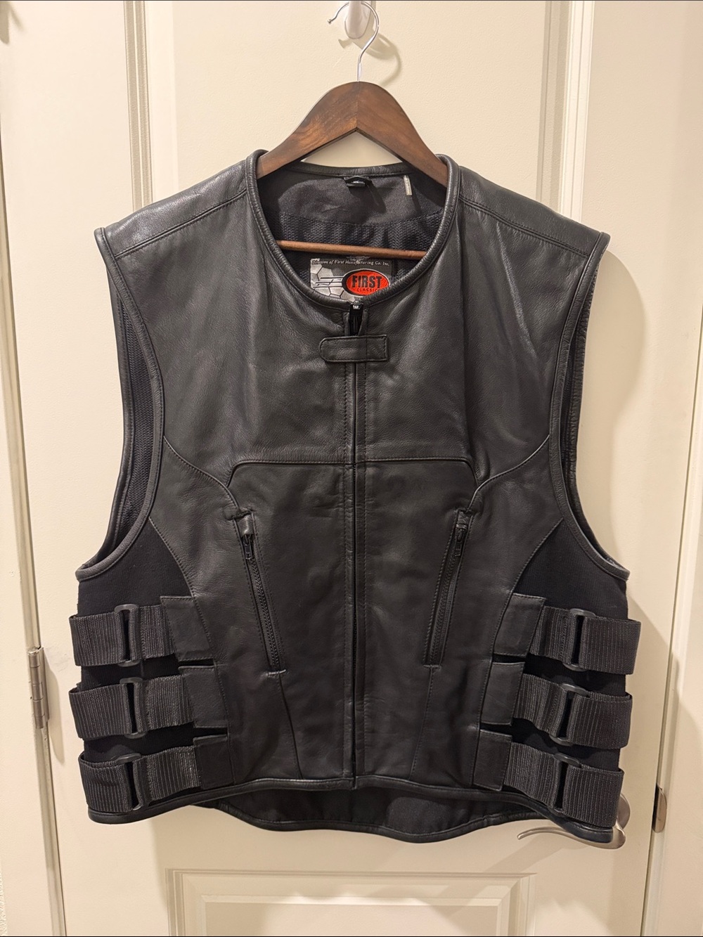 First Classics Men’s Black Leather Riding Vest